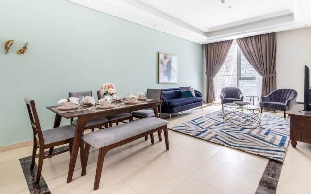 Regal & Modern 2BR With Study in Downtown Dubai - Sleeps 5!