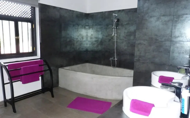 Tropical Dream Villa