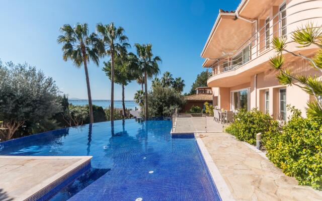 Villa Alcanada Paradise 236 by Mallorca Charme
