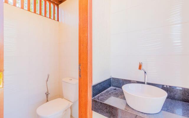 GB69 Excelente Casa 4/4 a 400m da Praia