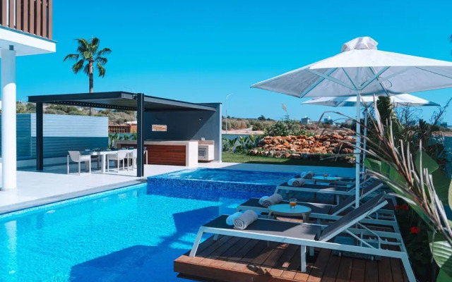 Vivo Mare Elite Luxury Home 5 Bedrooms