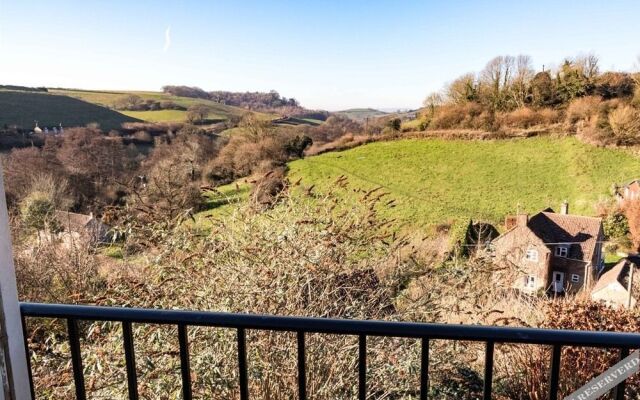 Three Horseshoes Inn