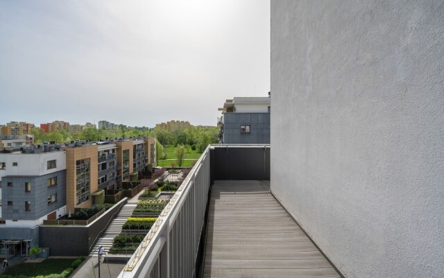 Bright Apartment With Balcony by Renters