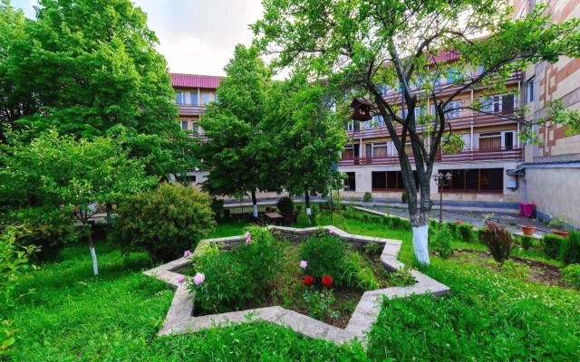 Отель «Кировакан