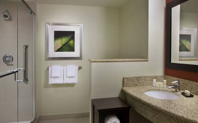 Courtyard Calgary Airport