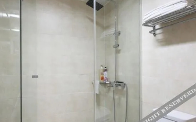 Daecheon Swiss Chalet Spa Pension