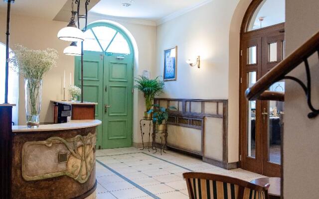 Villa Sedan - Destigo Hotels