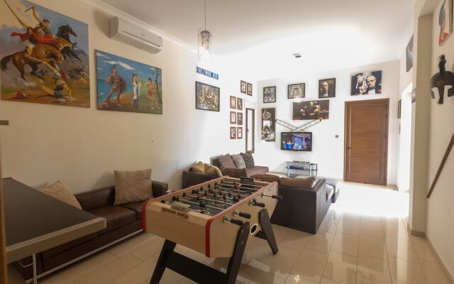 Protaras Holiday Villa Pa7 Private 7 Bedroom Villa