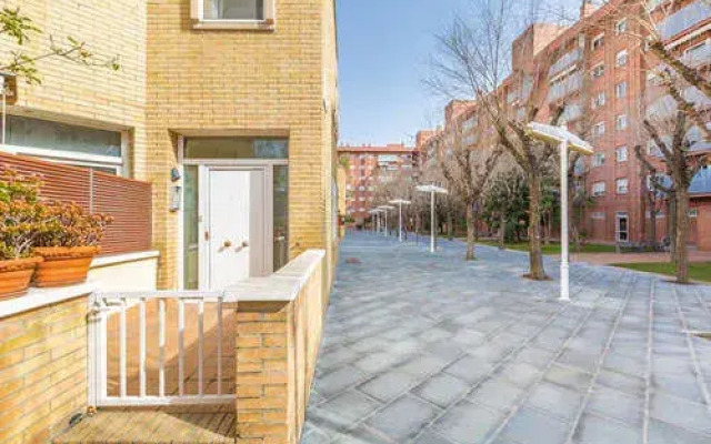 Vila Olimpica Apartment