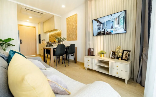 The Ozone Condotel Phuket