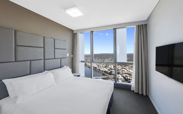Meriton Suites Herschel Street – Guest Rooms – Brisbane