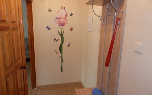 3 rooms apartment on Spartaka 18