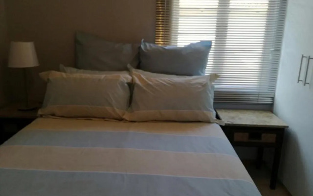 The Crescent Guesthouse on Waterfall