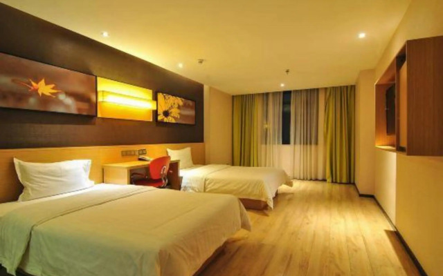 77 Boutique Hotel