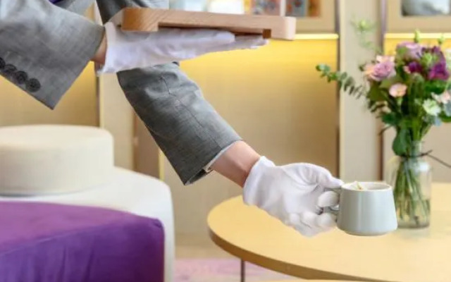 Lavande Hotel (Shenyang Palace Museum Middle Street Pedestrian Street Metro Station)