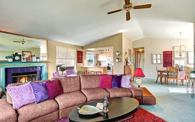 Phinney Suites Retreat - Two Bedroom Townhome with Fireplace
