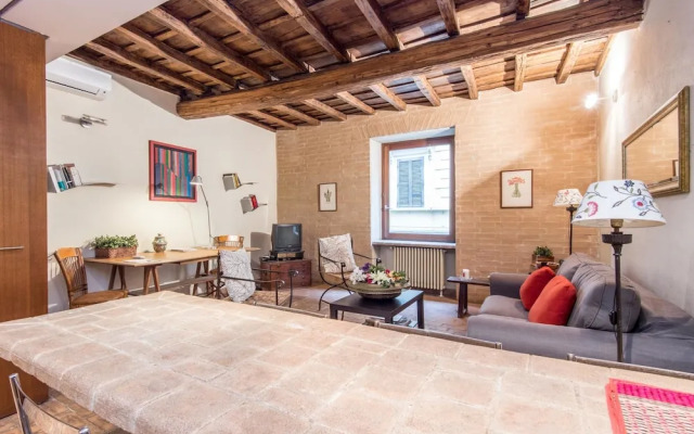 RSH Elegant Apartment Campo dei Fiori
