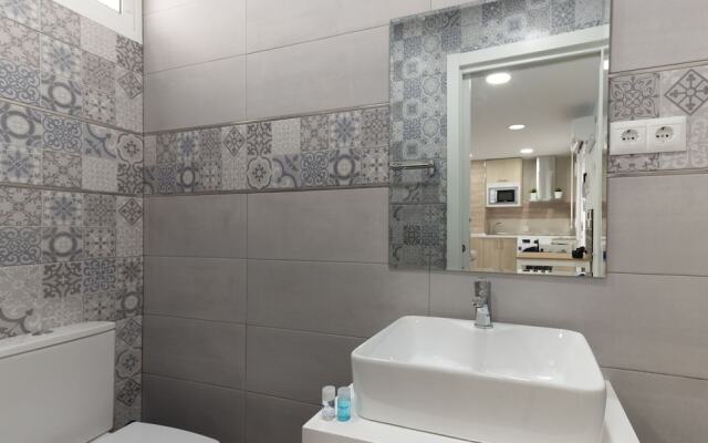 Living4Malaga Pedregalejo Bolivia