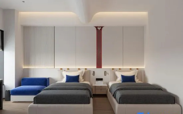 Yiguochao Electric Sports Hotel