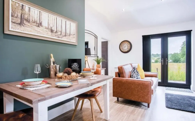 The Shed - 1 Bedroom - Cosheston