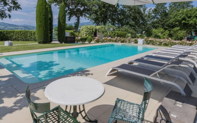 Elegant Villa, Sant'ippolito