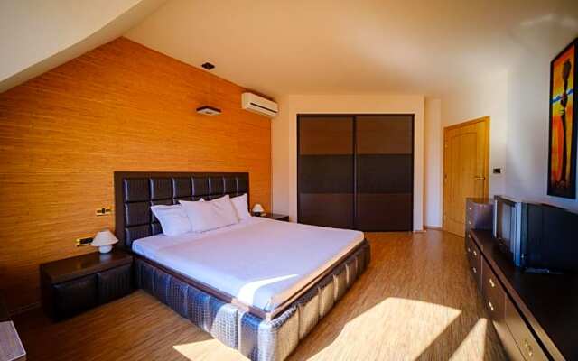 Classic Hotel