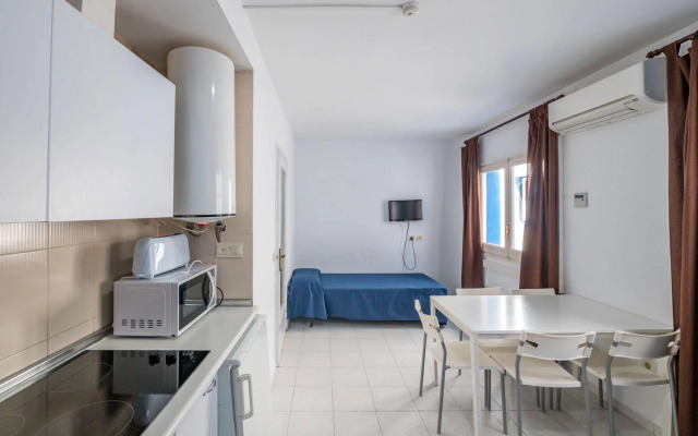 Apartaments AR Monjardí