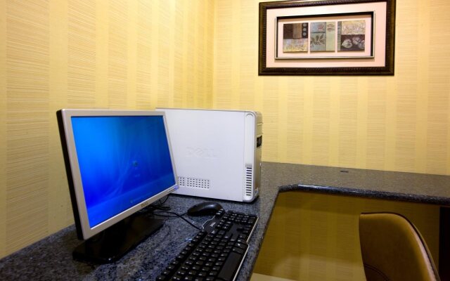 Hotel Q New York