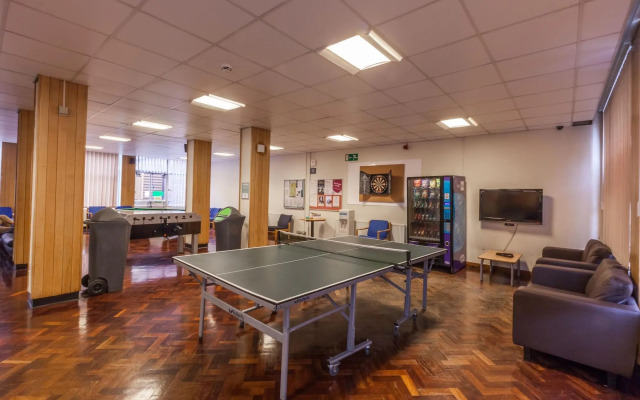 LSE Carr-Saunders Hall - Campus Accommodation