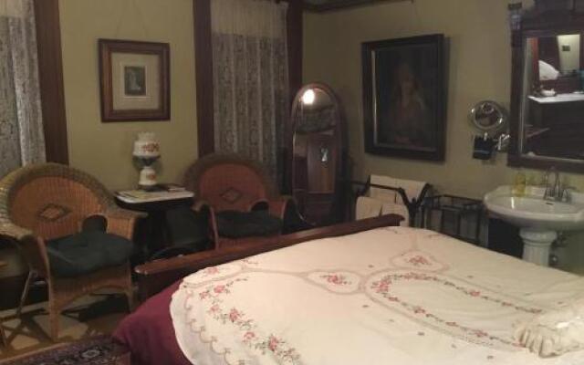 Allen House Inn