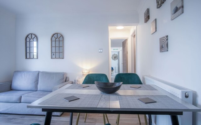 Gower Hideaway - 3 Bed - Ocean Breeze