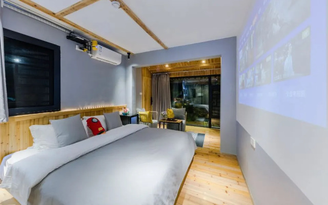 Huasao·1949 Designer Parent-Child Vacation Type Smart Homestay (Nanjing Yunshuiyao Waterwheel Store）