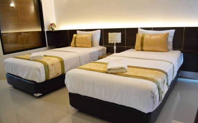 The Convenience Khonkaen Hotel
