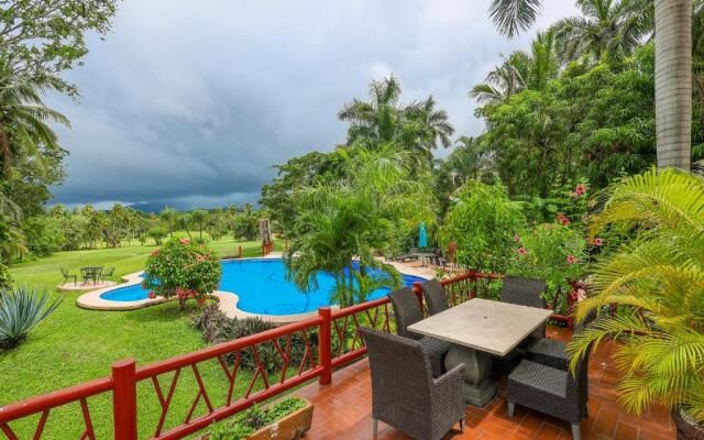 HostPal Las Brisas Ixtapa