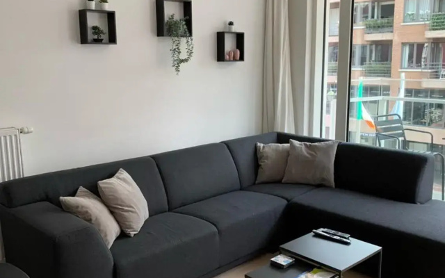 Nieuwbouwappartement Lippenslaan,met 2 zonnige terrassen