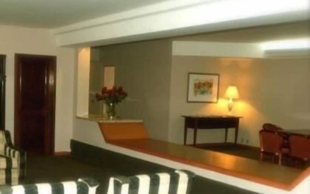 Duque Center Hotel