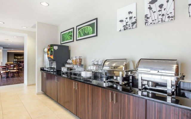 Sleep Inn Cartersville - Emerson Lake Point