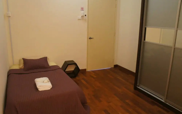 Senyum Homestay Bandar 16 Sierra