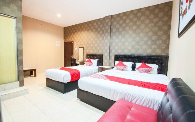 Coin Mulia Hotel by Oyo Rooms