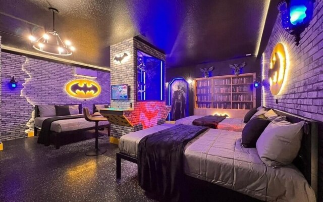 8 Bedrooms/ Champions Gate Home