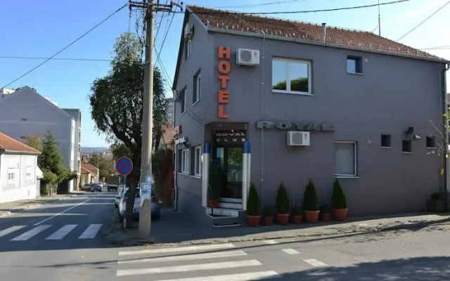 Royal Hotel