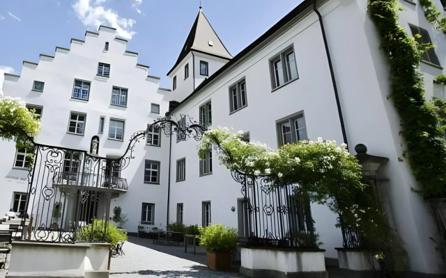 Schloss Wartegg