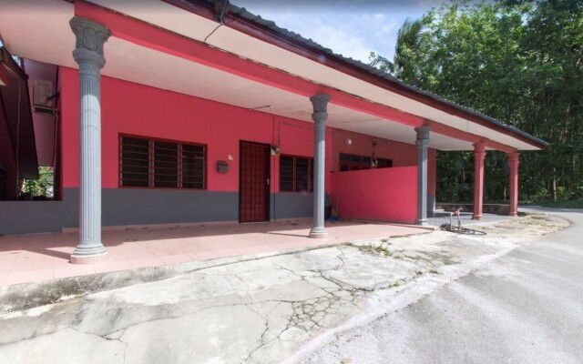 ZEN Home Nabil Nabila Homestay