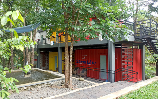 HAU Eco Lodges Citumang