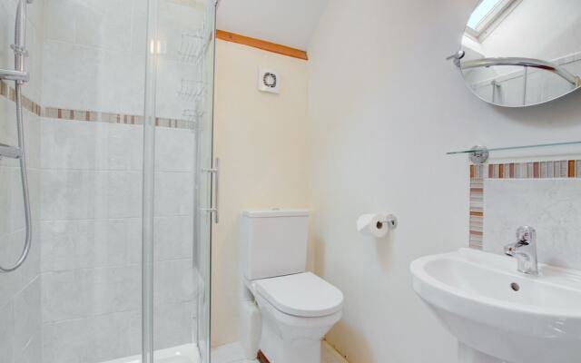 Rural Holiday Home in Tiverton With Jacuzzi Near Sea