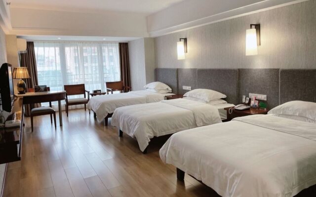 Ramada Encore by Wyndham Qionghai Downtown