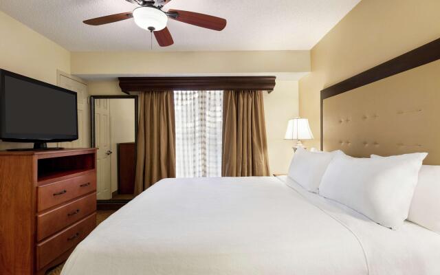 Homewood Suites Dallas/Park Central