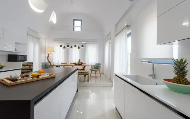 Phaos Cellaria Estate