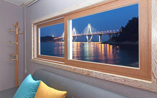 Geoje Willow Tree Pension