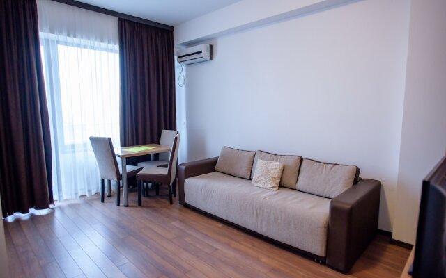 Summerland Apartment
